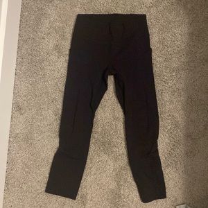 Lulu black leggings 21 inch